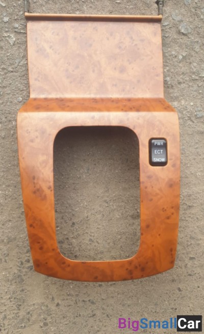 Крышка селектора акпп Тойота Марк 2